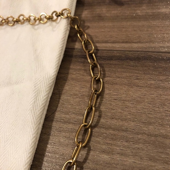 Crystal starburst asymmetrical necklace - Picture 5 of 7